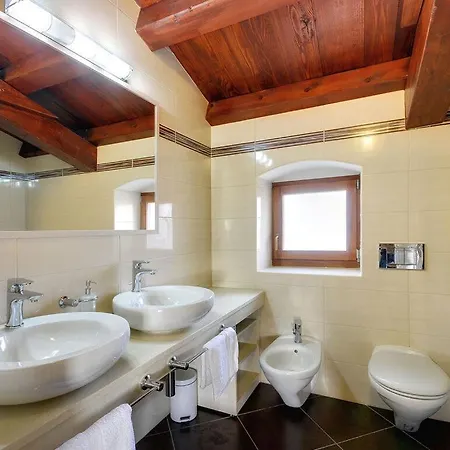 Moncalvo Comfortable Villa *